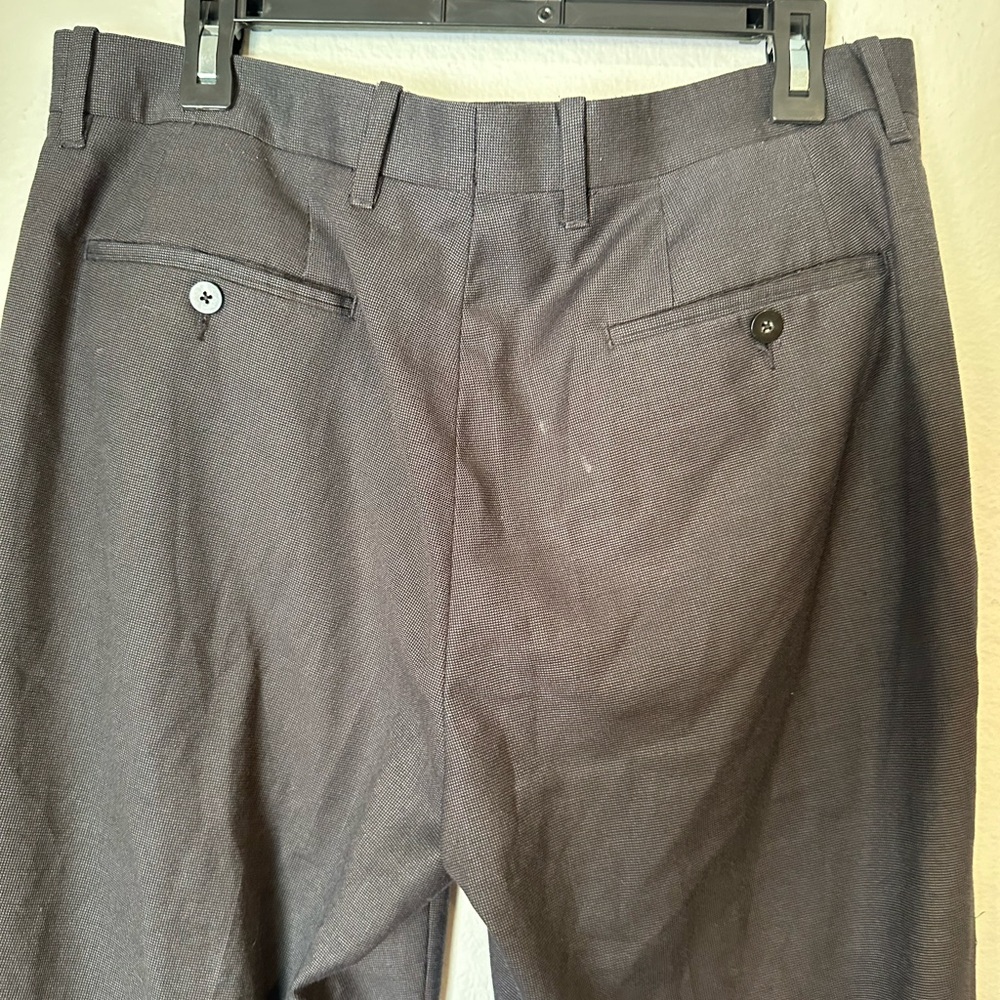 Axist - Picture 7 of 9